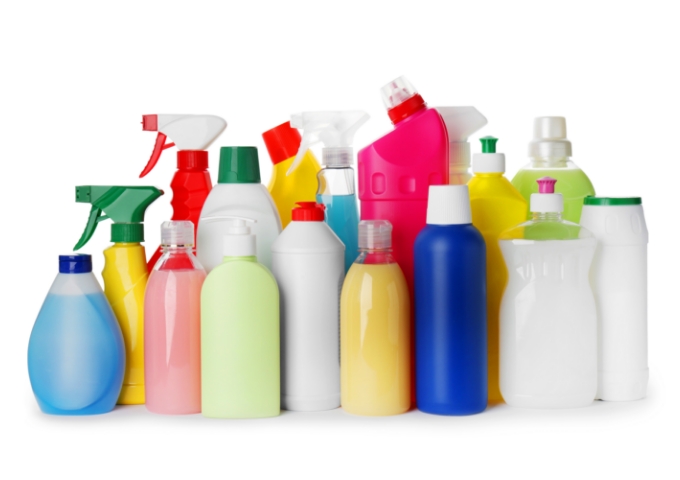 洗剤の容器など